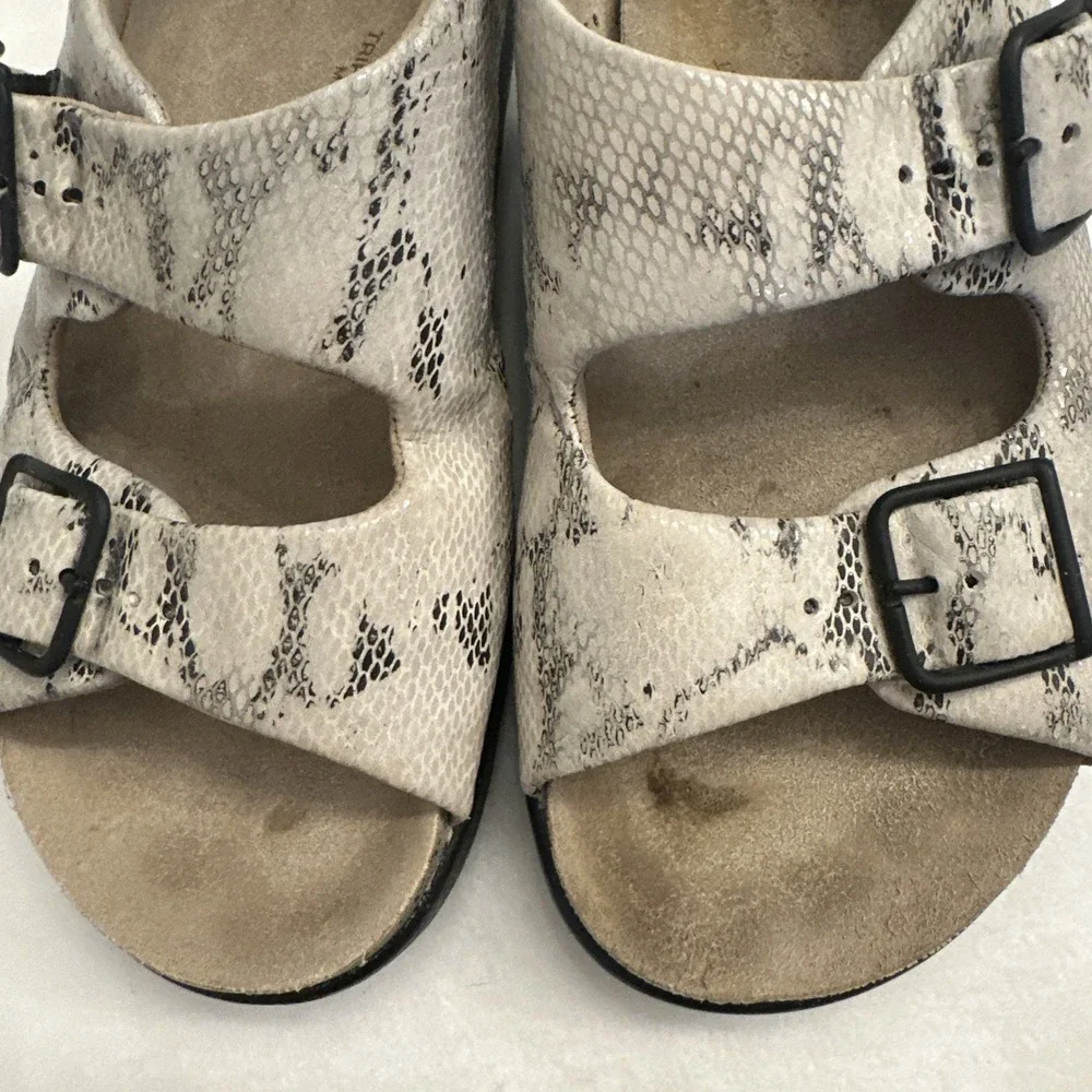 SAS Women's Relaxed Heel Strap Sandals Snake Print Tripad Comfort 6.5 M